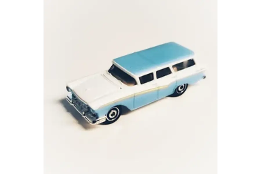FORD COUNTRY SEDAN 1957, ESCALA 1/64 MATCHBOX