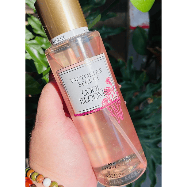 Cool Blooms Fragance - Victoria Secret  