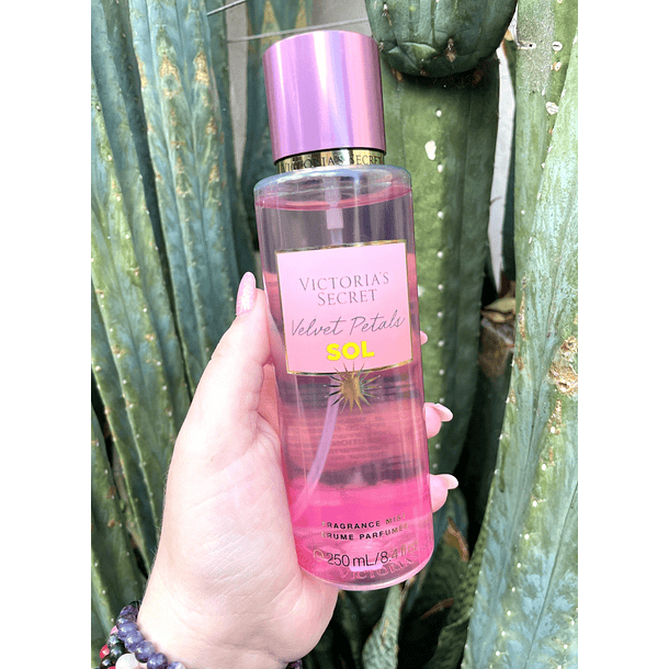 Velvet Petals Sol Fragance - Victoria Secret 