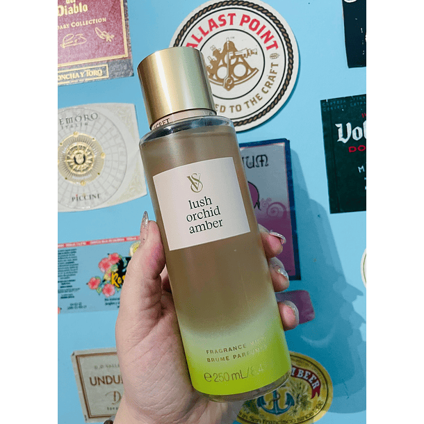 Lush Orchid Amber Fragance Mist - Victoria Secret 