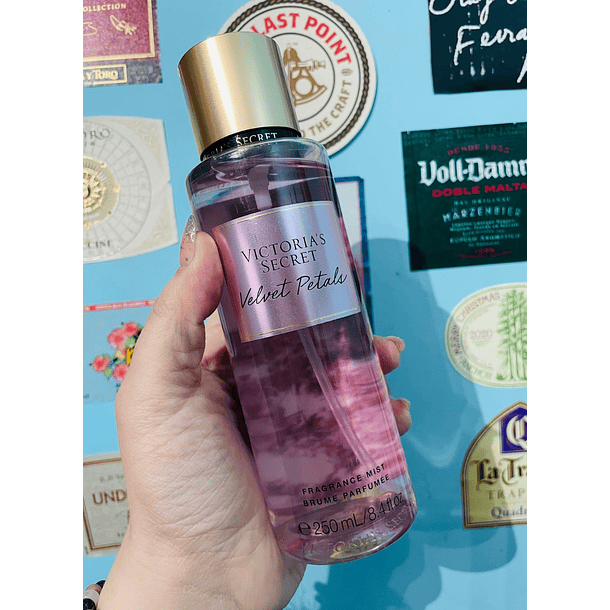 Velvet Petals Fragance Mist - Victoria Secret  