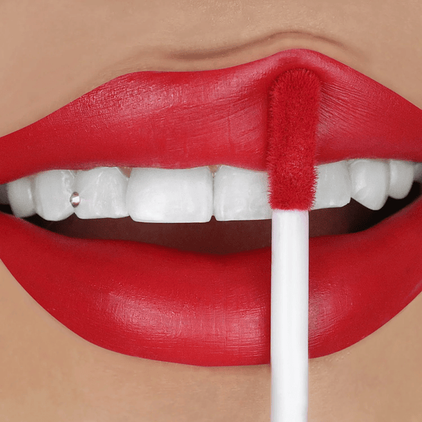 Velvet Stay Lip Paint Red Affair - Beauty Creations  