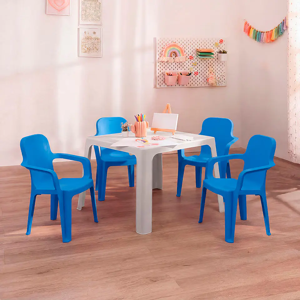 Combo Infantil, 1 Mesa, 4 Sillas 1