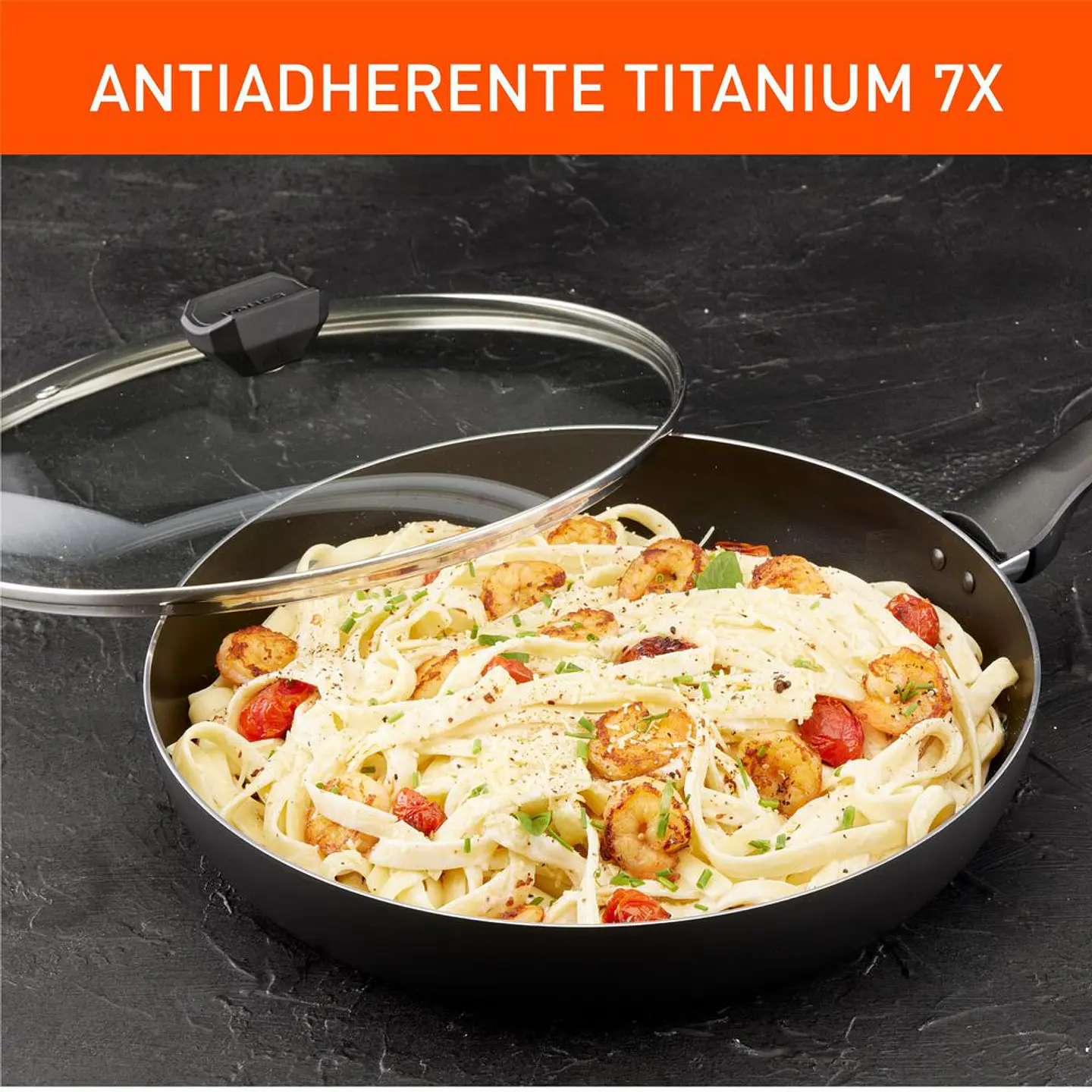 Sarten 30 cm Tapa de Vidrio IMUSA Aluminio Antiadherente Hard Titanium 2 30 cm Negro 5