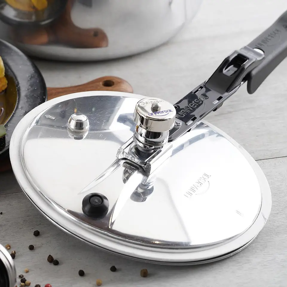 Olla Presion Pitadora 6L UNIVERSAL L27630 4