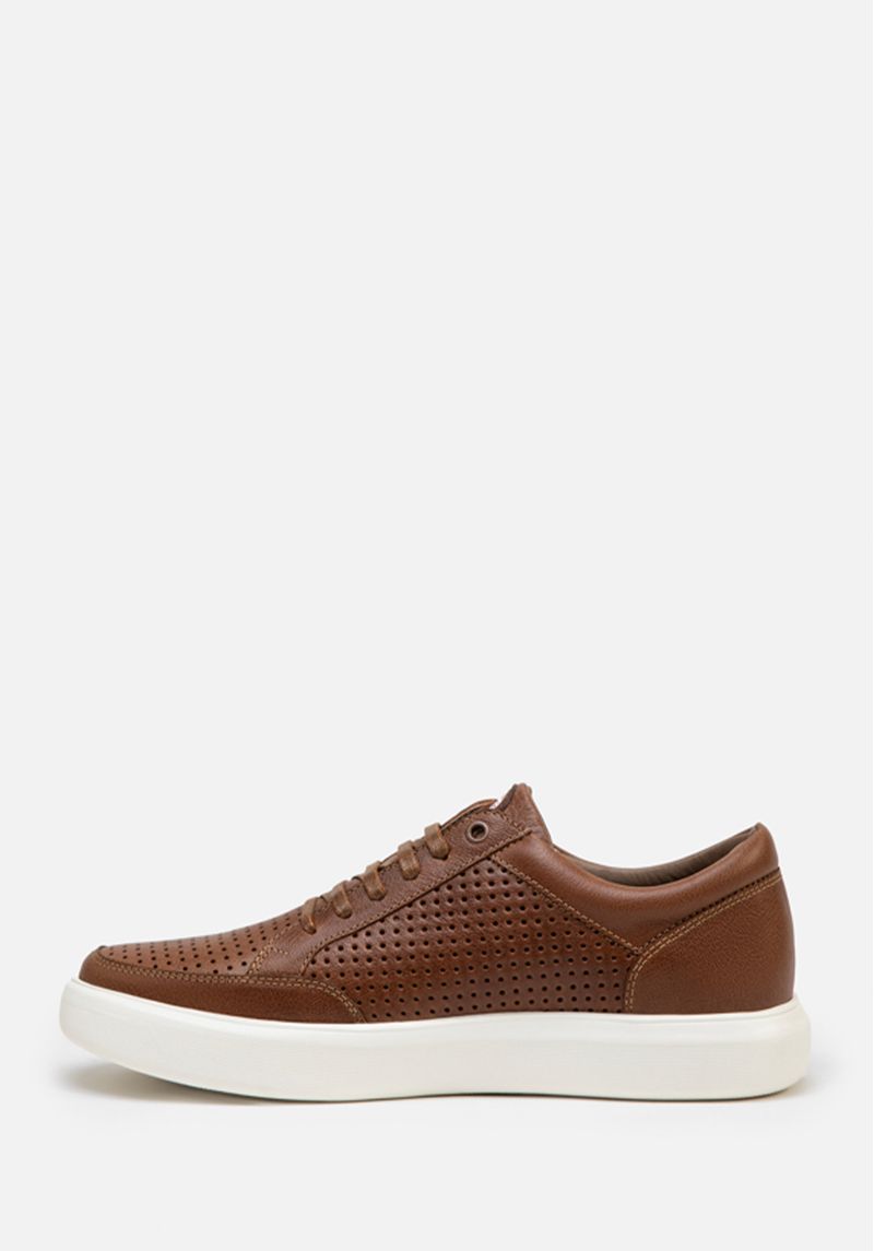 Essential SNEAKERS VANGUARD 2