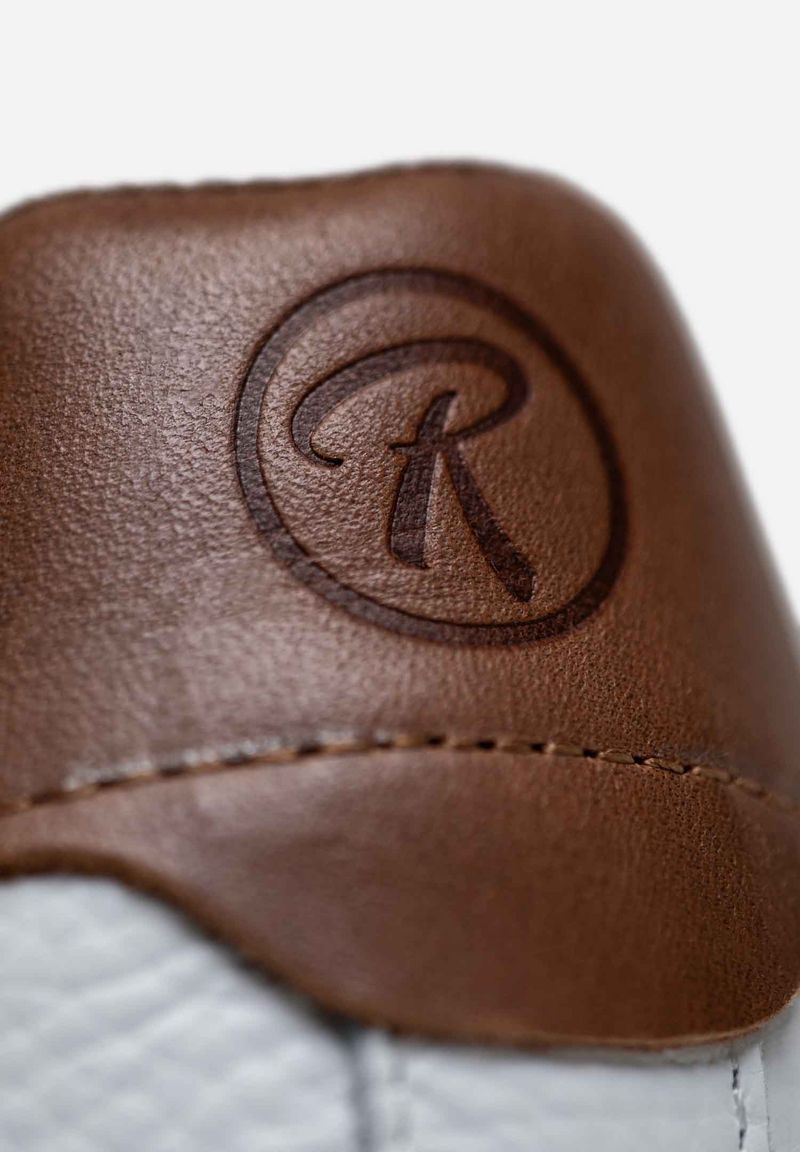 SNEAKERS AXIS Look 6