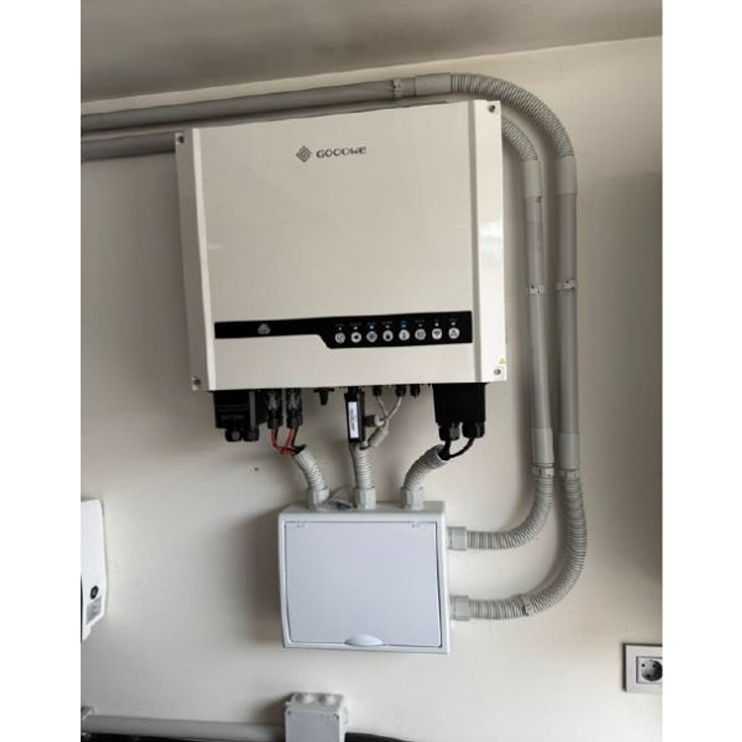 Instalación Fotovoltaica Residencial de 5kW + Batería 3