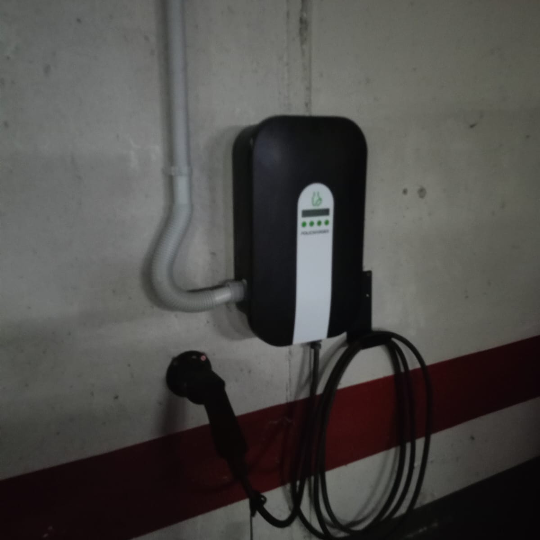 Instalación de Cargadores de Vehículos Eléctricos | Ejemplos Reales y Proyectos Finalizados 42