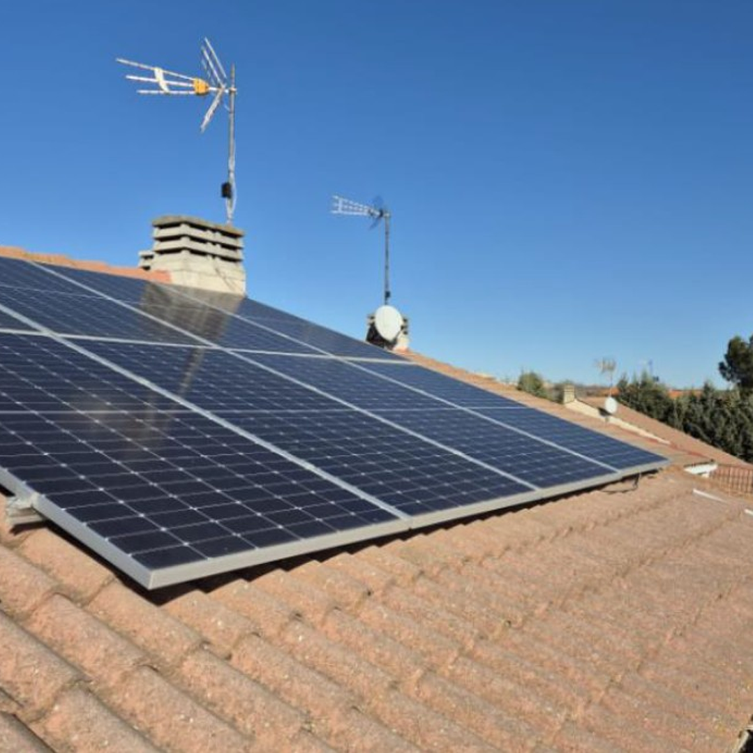 Instalación de Placas Solares Fotovoltaicas | Ejemplos Reales y Proyectos Finalizados 23