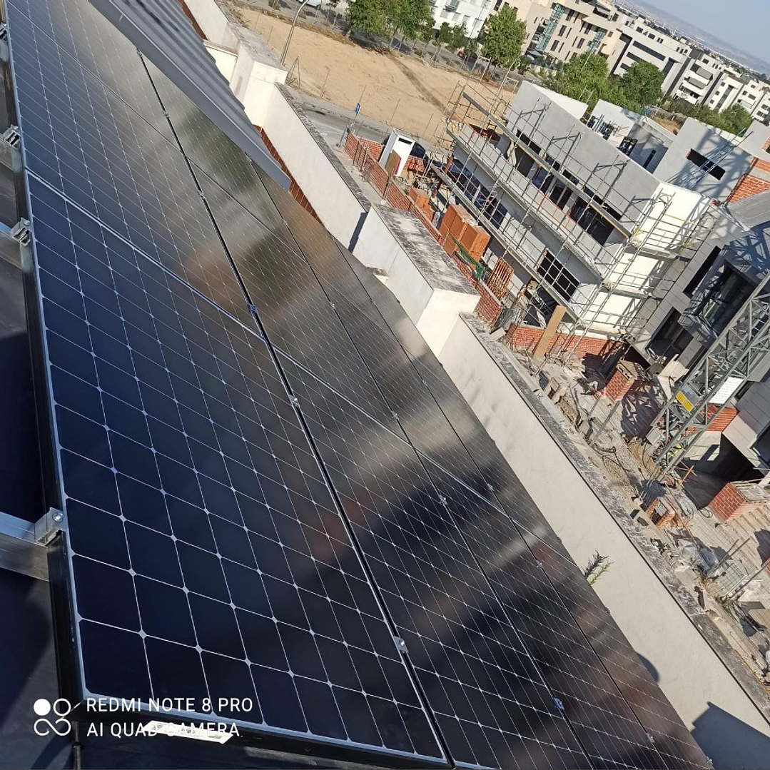 Instalación de Placas Solares Fotovoltaicas | Ejemplos Reales y Proyectos Finalizados 31