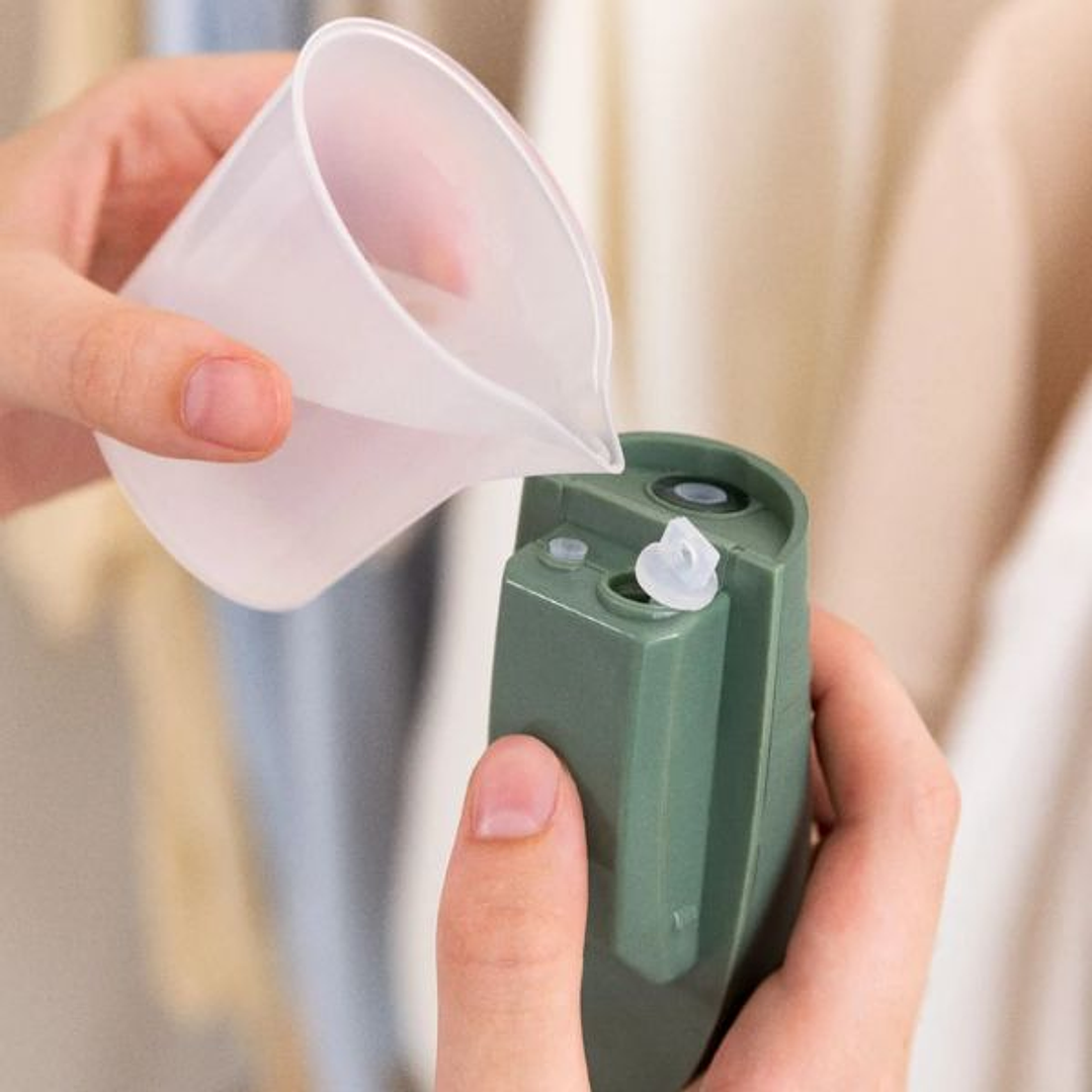 IRON UP – Plancha de Vapor Vertical Compacta y Potente 5