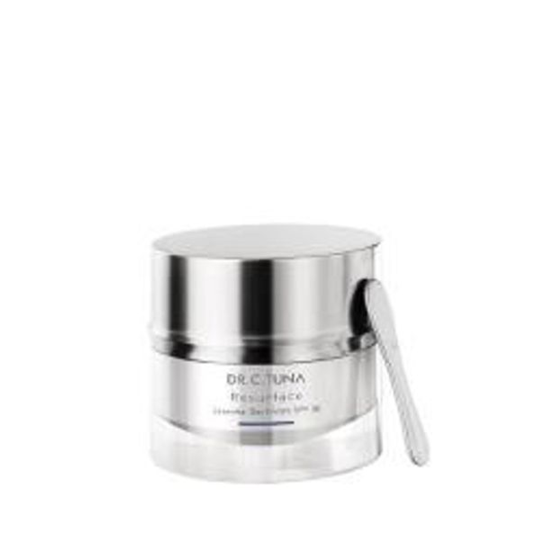 Dr. C. Tuna Resurface Crema de Día Esencial con SPF 30 – Hidratación Diaria y Protección Solar en un solo Paso 1