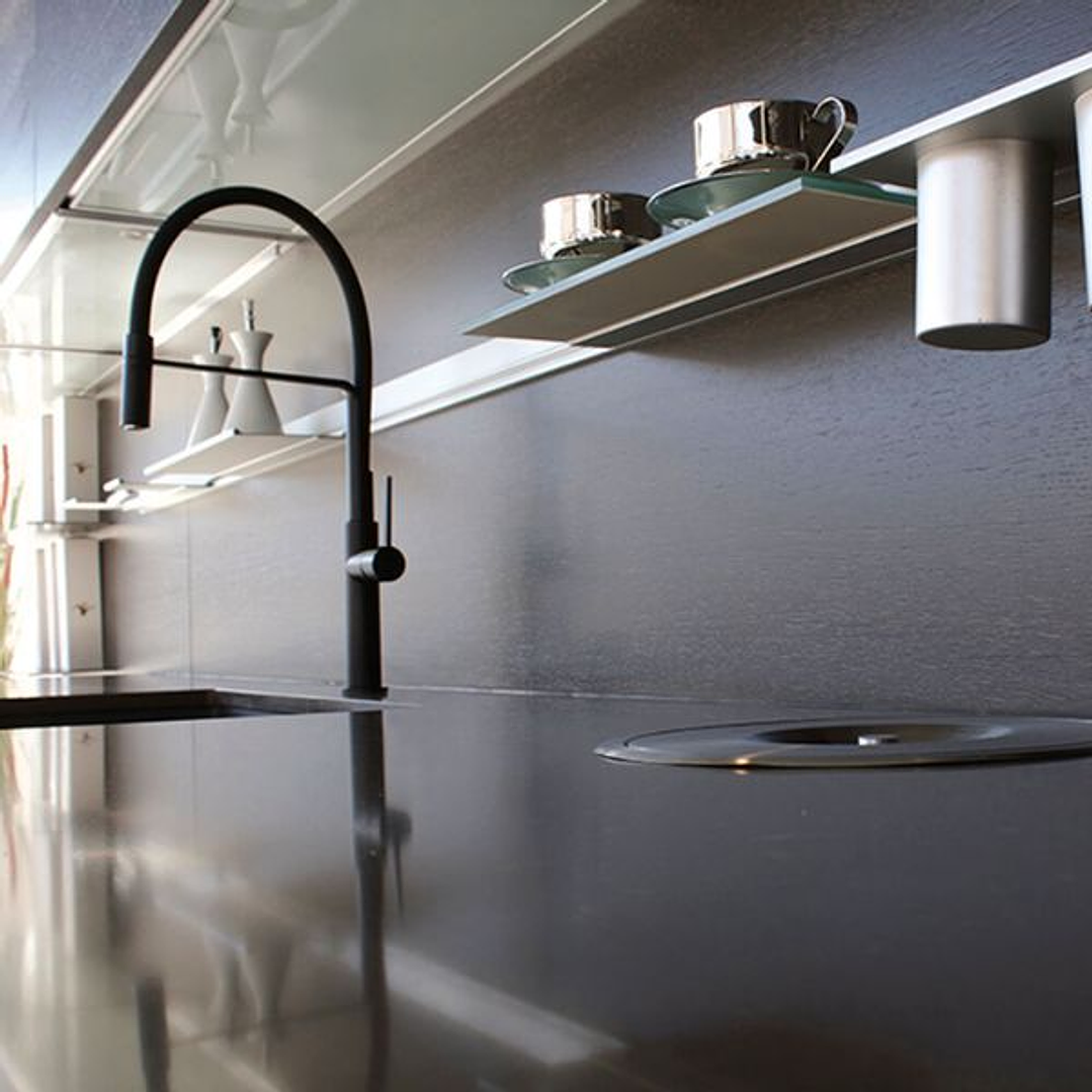 Grifo de cocina monomando 255 mm Chef Slim Negro Mate Cold Open 1