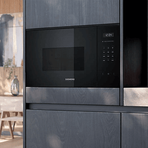 Horno Microondas con Grill Siemens BE555LMB1 25L Negro – Limpieza Fácil, Potencia y Diseño Elegante