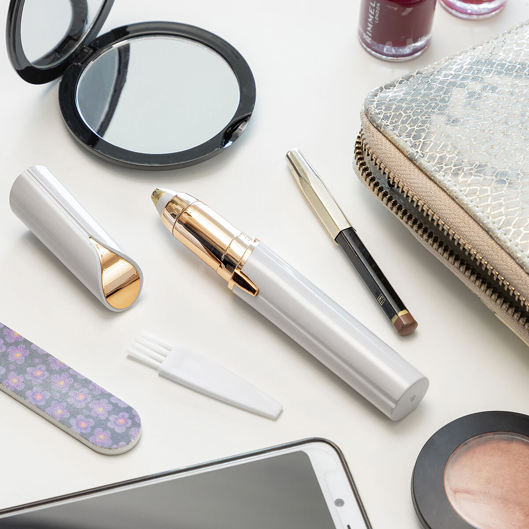 Depiladora de Precisión con LED para Vello Facial InnovaGoods – Belleza sin Dolor, Donde y Cuando Quieras 2