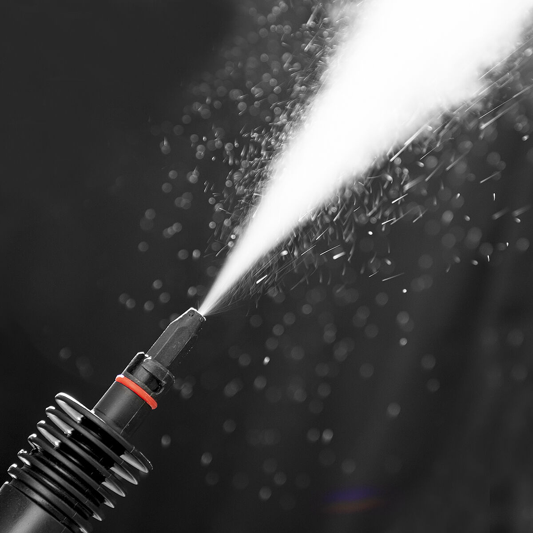 Vaporeta de Mano Multiusos Steany InnovaGoods 1000W con 9 Accesorios – Limpieza Profunda sin Químicos 11