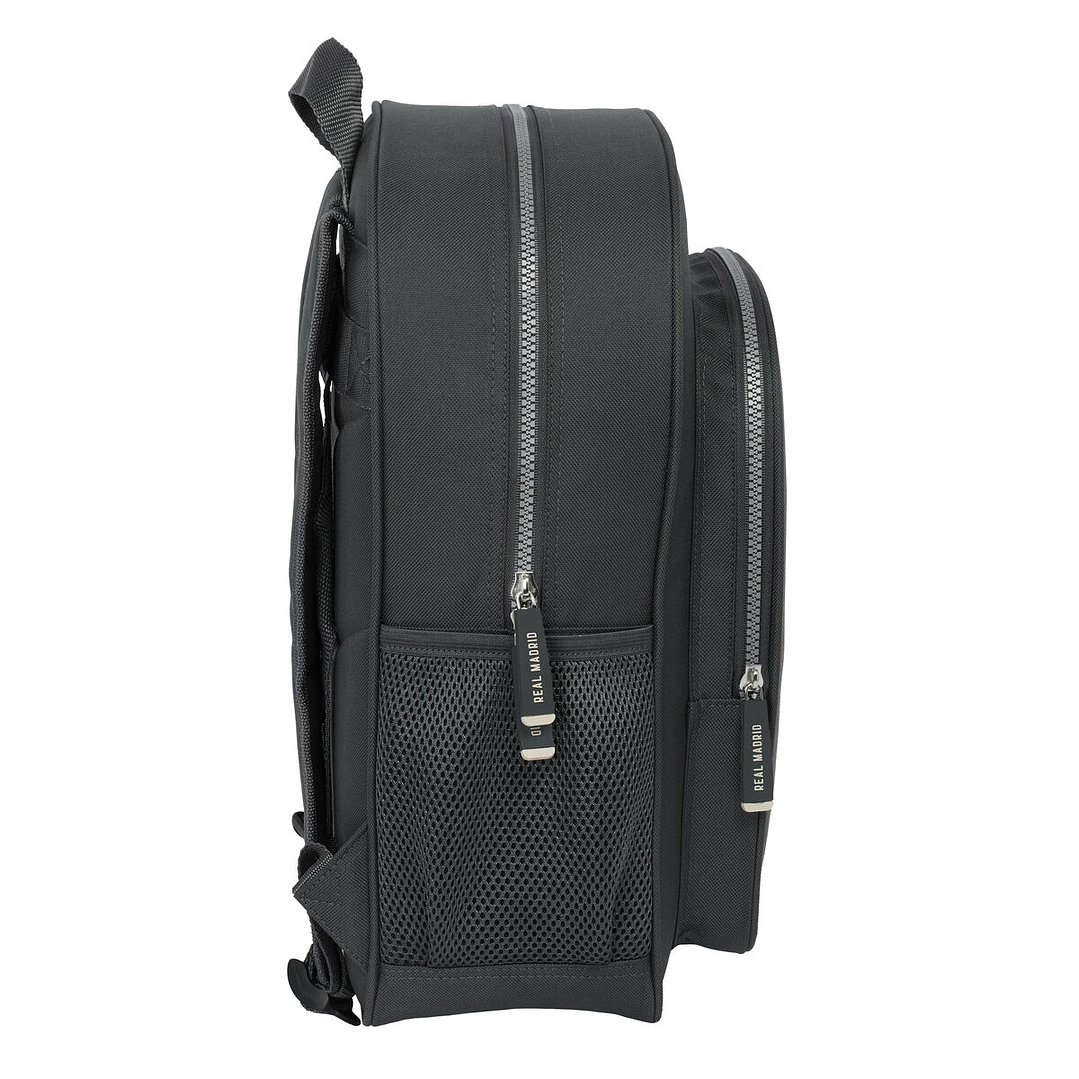 Mochila Escolar Real Madrid C.F. Gris 32x38x12 cm – Diseño Deportivo, Comodidad Ergonómica y Funcionalidad para los Verdaderos Madridistas 2