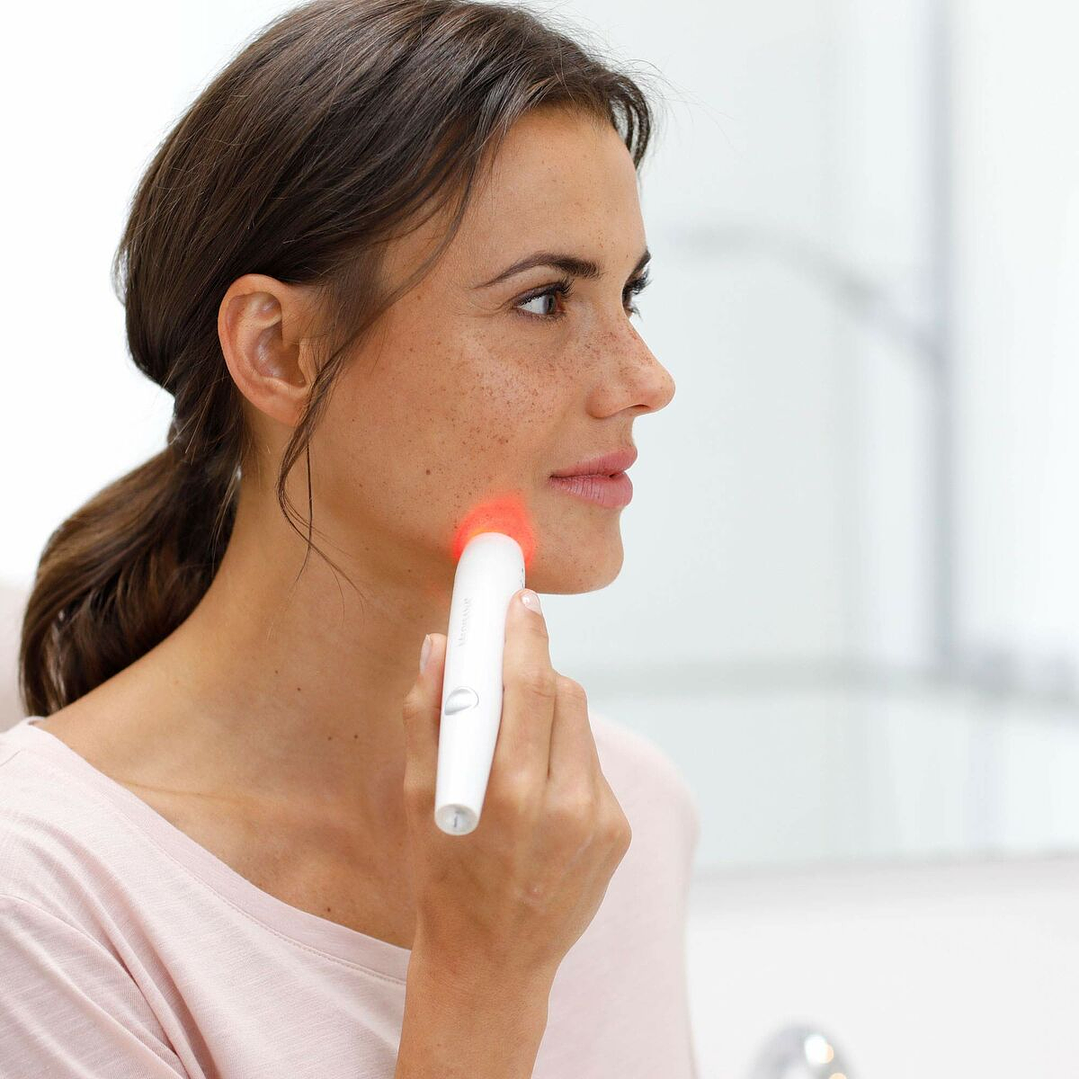 Lápiz LED para Fototerapia Medisana DC 300 | Tratamiento Antiacné Eficaz para Pieles Acneicas 8