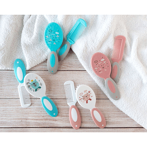 Set de Peines y Cepillos para Bebé Diseño Surtido