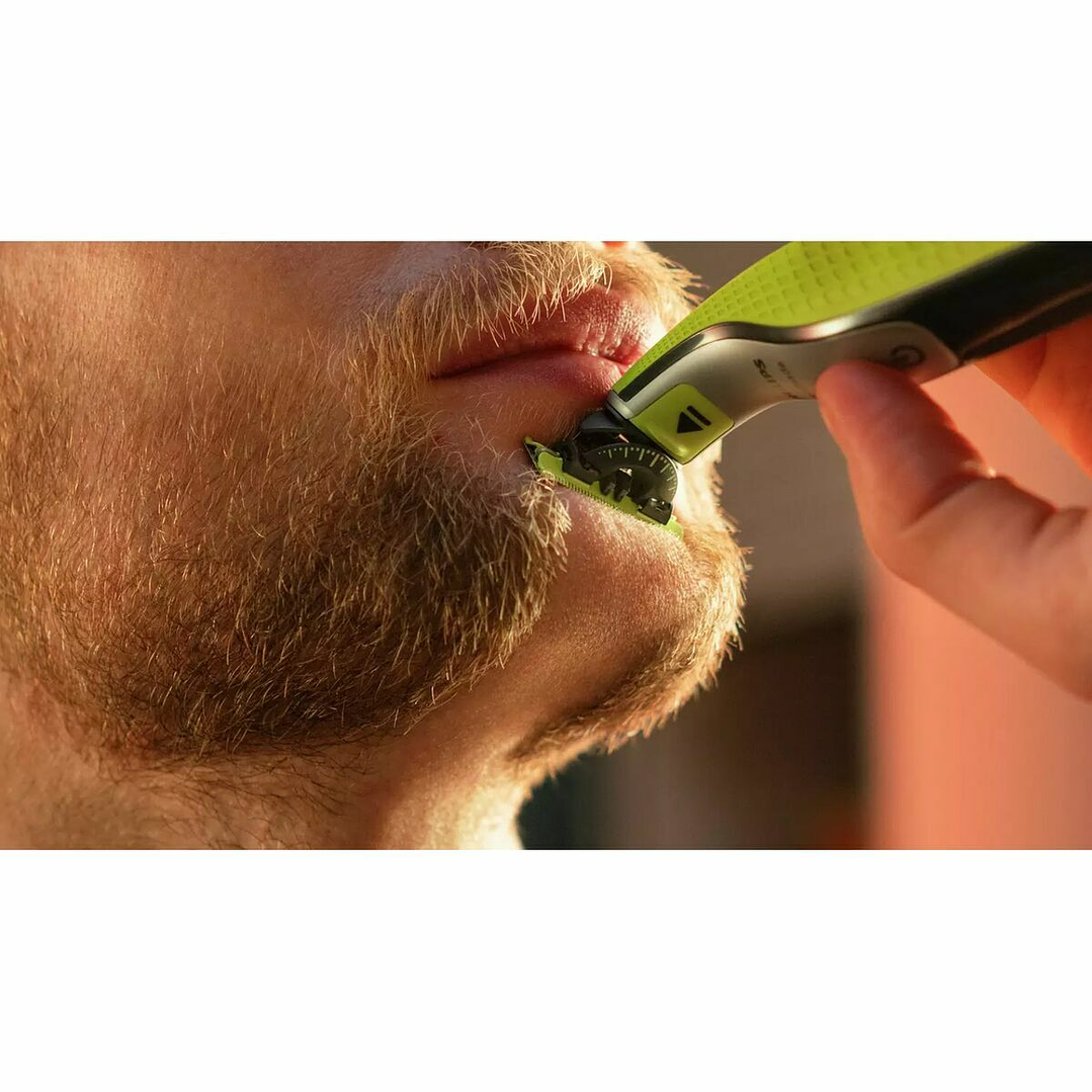 Philips OneBlade 360 QP2734/30 – Recortadora, Perfiladora y Afeitadora Facial Wet & Dry 12