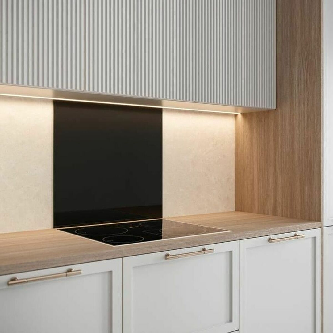 Campana Convencional Saint-Gobain 90 cm Cristal Negro 1