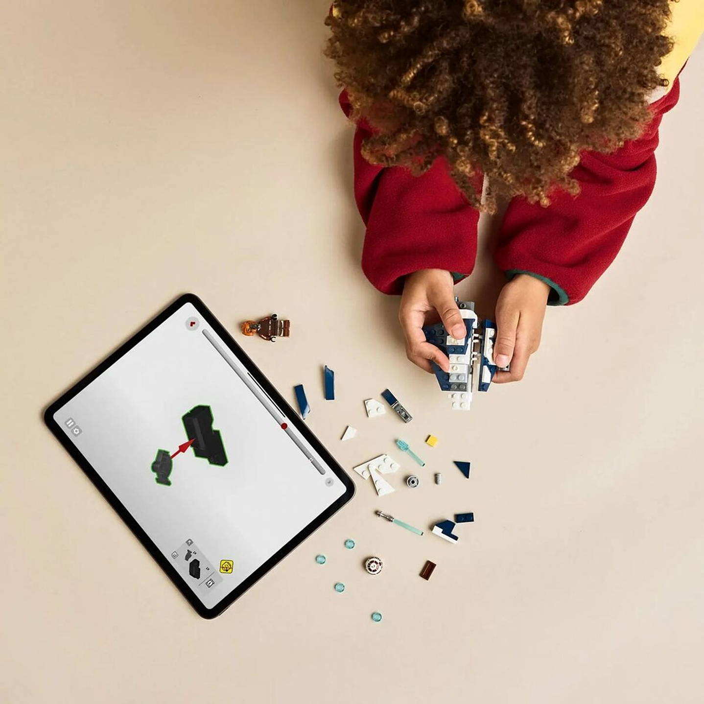 LEGO Star Wars 75400 Jedi Fighter Plo Koon +6 Años 8