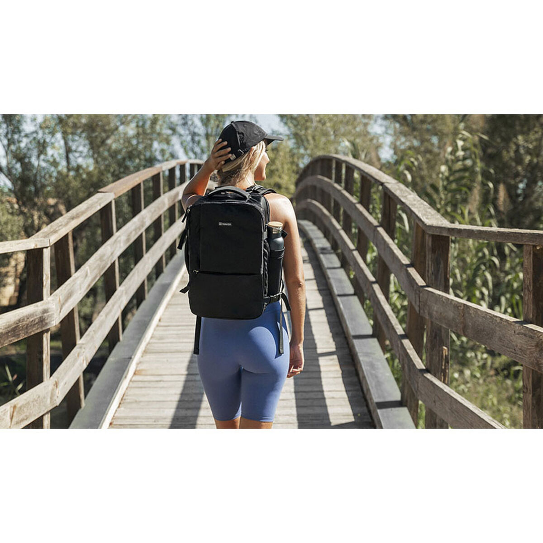 Mochila Numada Explorer B40 Negra 20L 10