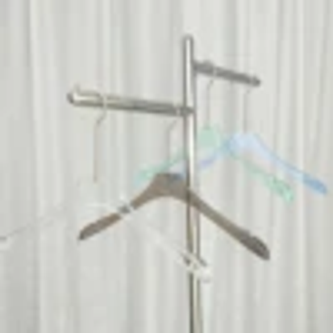 Percha Acrílica Transparente LEILOI | Gancho Metálico Personalizable para Ropa 18