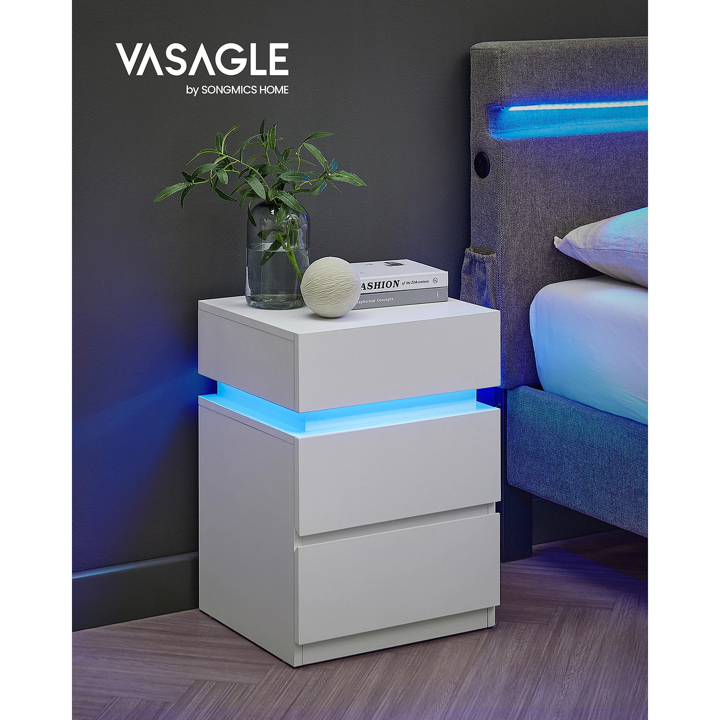 VASAGLE Mesa Auxiliar Moderna  Mesita de Noche con Luz LED y 3 Cajones 1