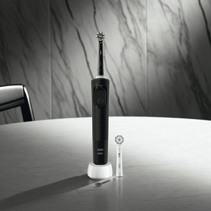 Cepillo de Dientes Eléctrico Oral-B Vitality Pro Negro | Limpieza 2D, 3 Modos de Cepillado y Temporizador Profesional 2