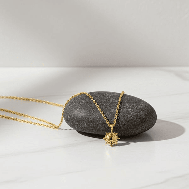 Collar Minimalista de Sol - Acero Inoxidable Oro 14k Hipoalergénico 1