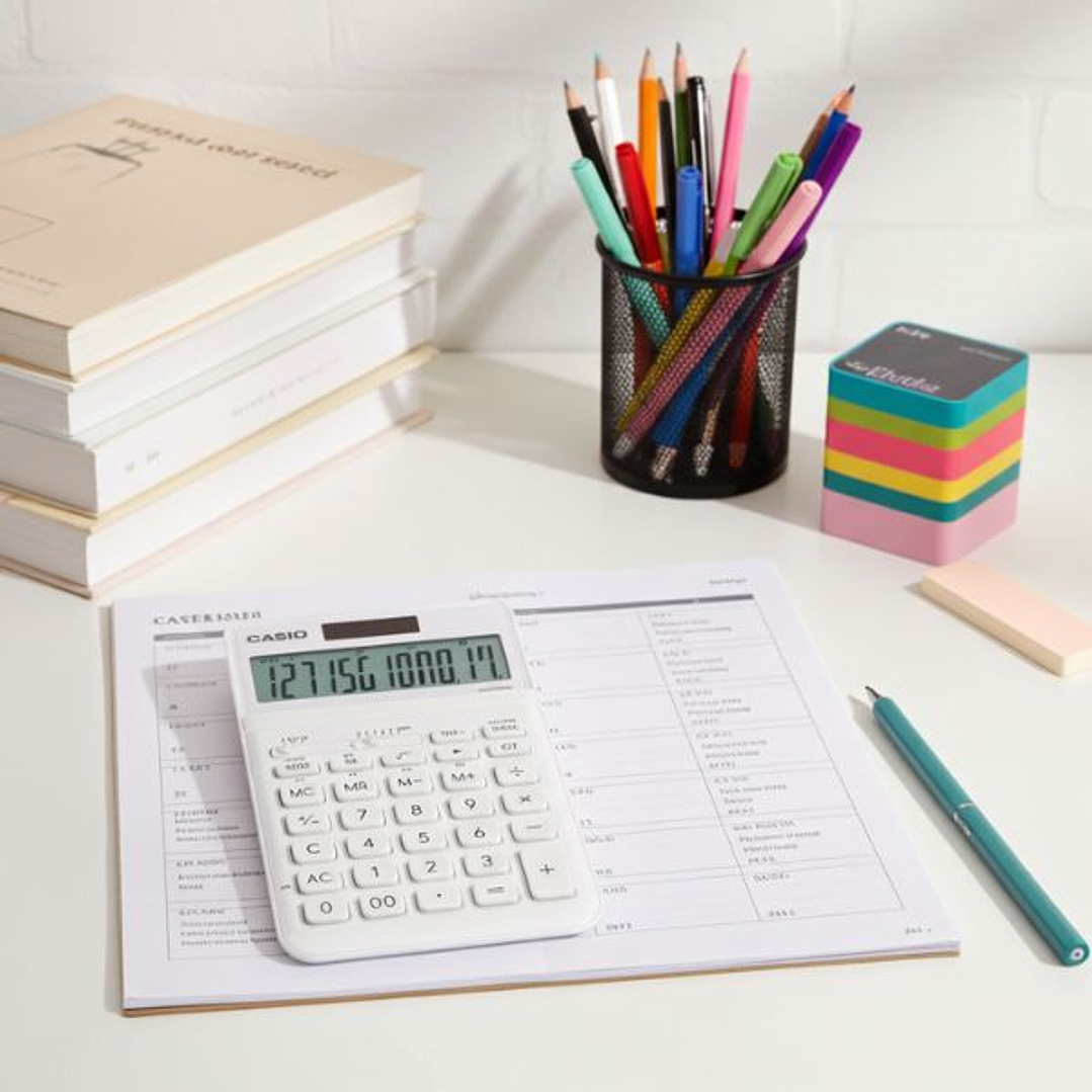 Calculadora de Escritorio Casio JW-200SC-WE Blanca – Diseño Elegante, Plástico Resistente, con Estuche Original 5