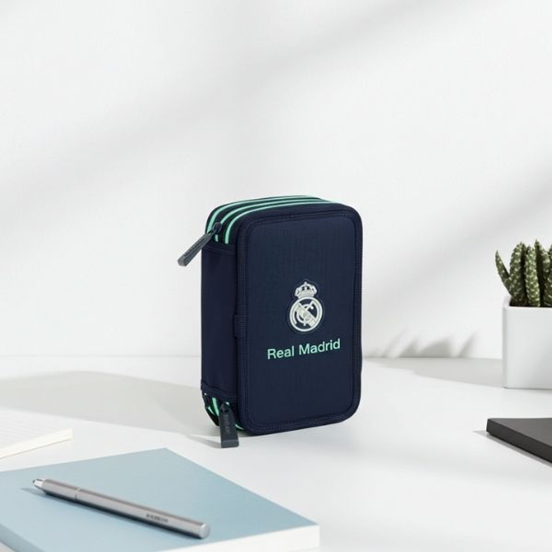 Estuche Real Madrid 37 Piezas Portatodo Escolar 3