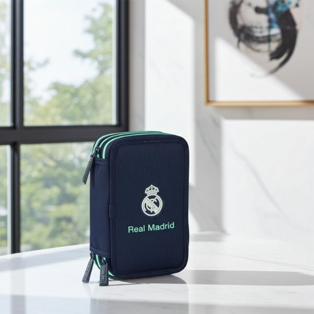 Estuche Real Madrid 37 Piezas Portatodo Escolar 4