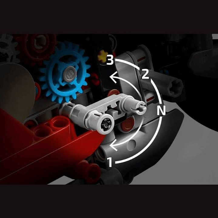 Ducati Panigale V4 S LEGO 42202 Moto Technic 3