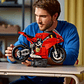 Ducati Panigale V4 S LEGO 42202 Moto Technic - Miniatura 4