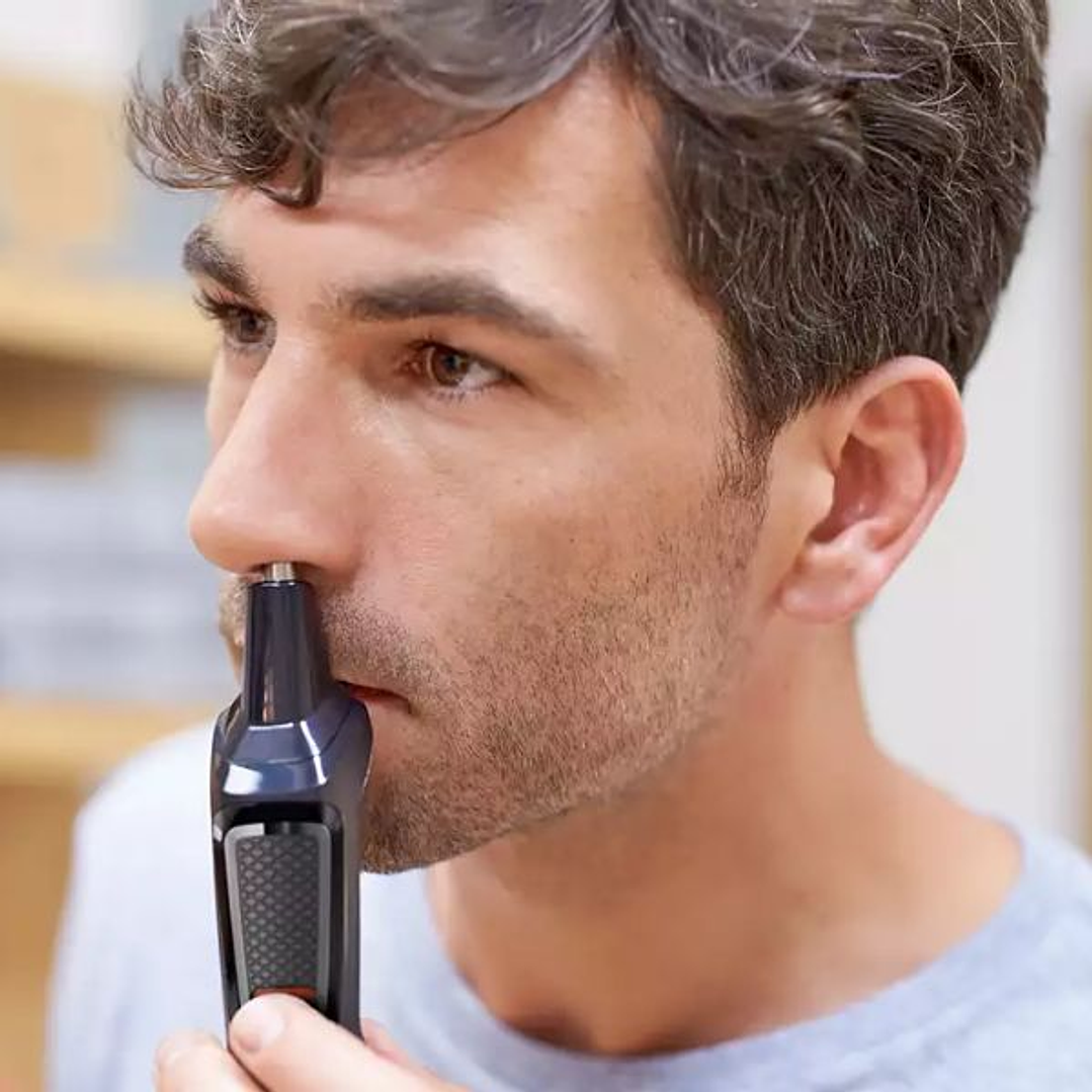 Cortapelos y Afeitadora Philips 7 en 1 Inalámbrica | Recortador de Barba, Nariz y Orejas con Accesorios Lavables y Funda de Viaje 7