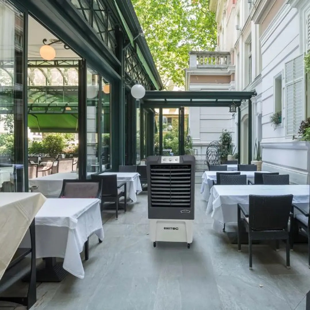 Bioclimatizador Evaporativo Portátil Profesional BRITEC BKT-4 105W para 25 m² 5