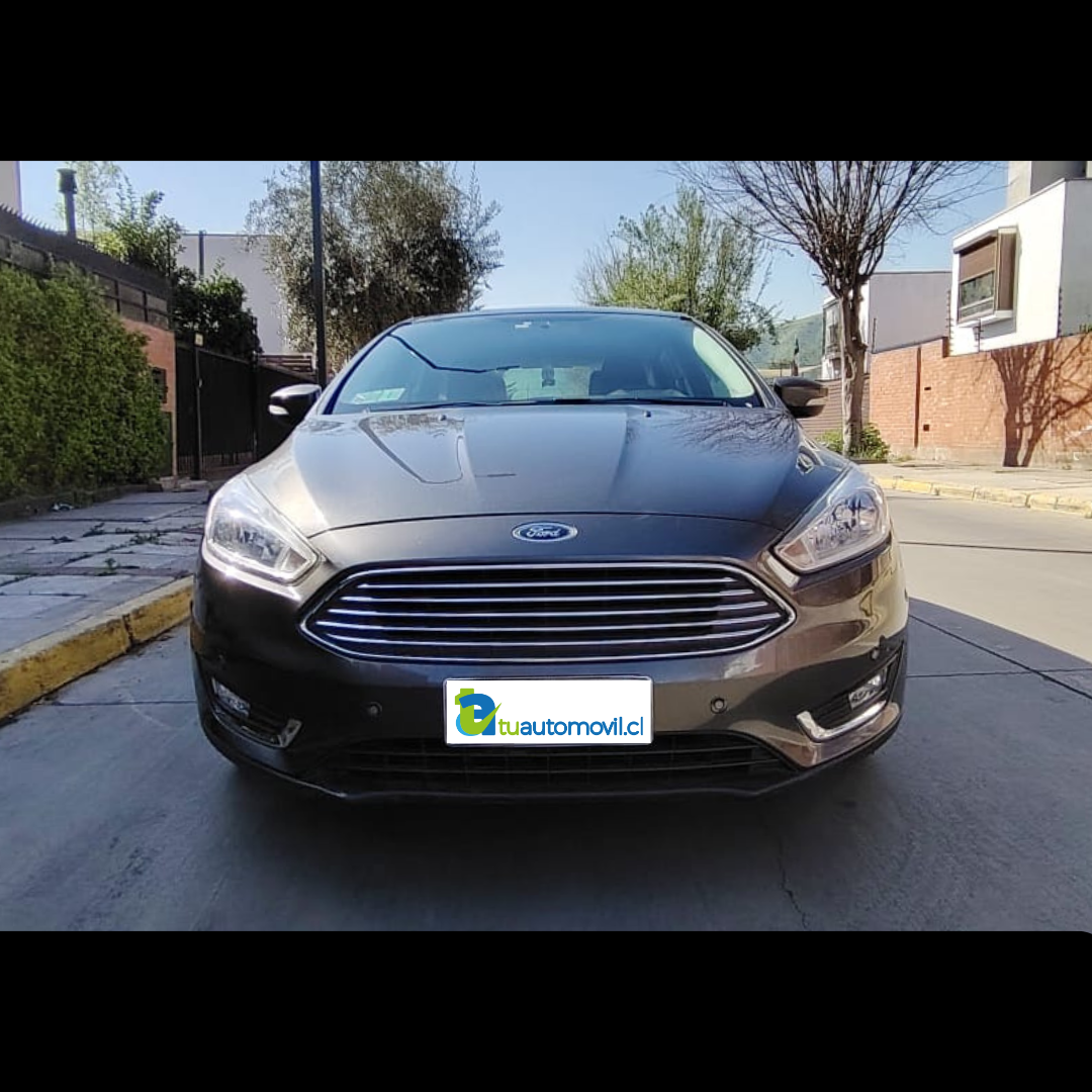 Focus Titanium - Año 2018 3