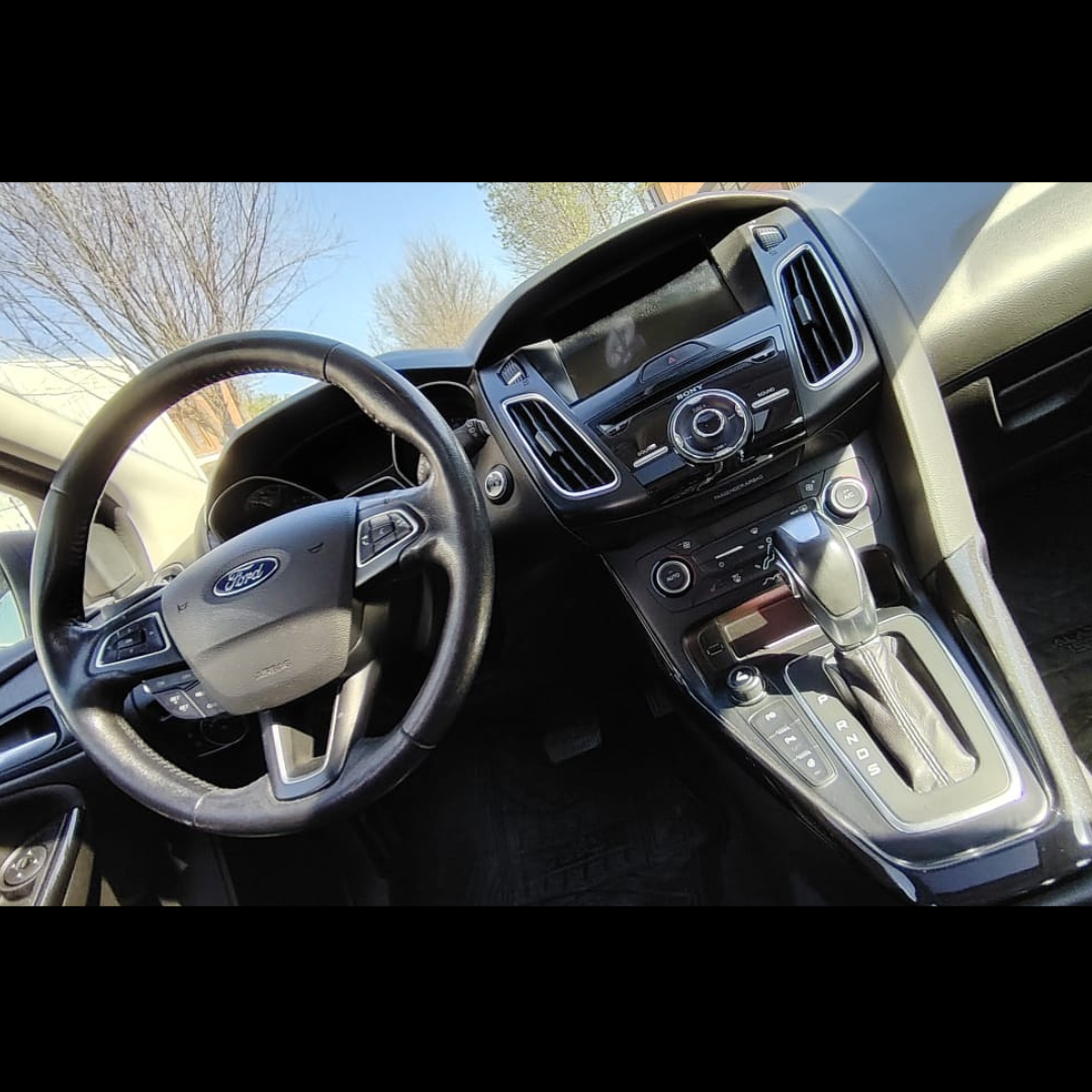 Focus Titanium - Año 2018 10