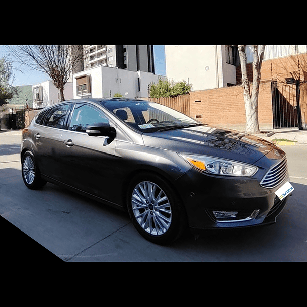 Focus Titanium - Año 2018