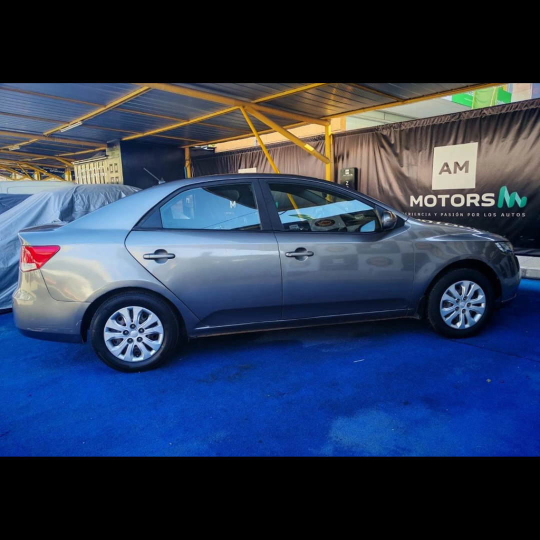 Cerato - Año 2013 4