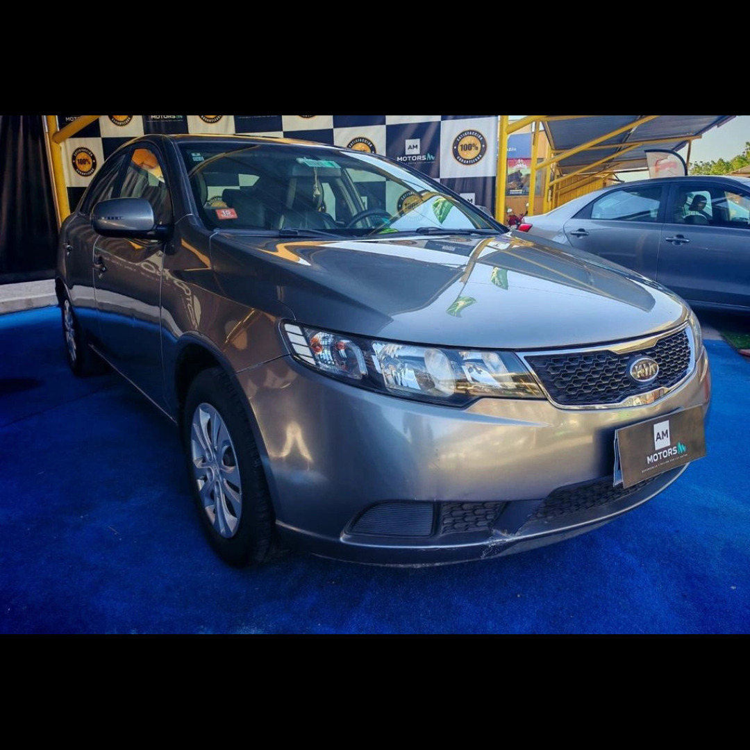 Cerato - Año 2013 1