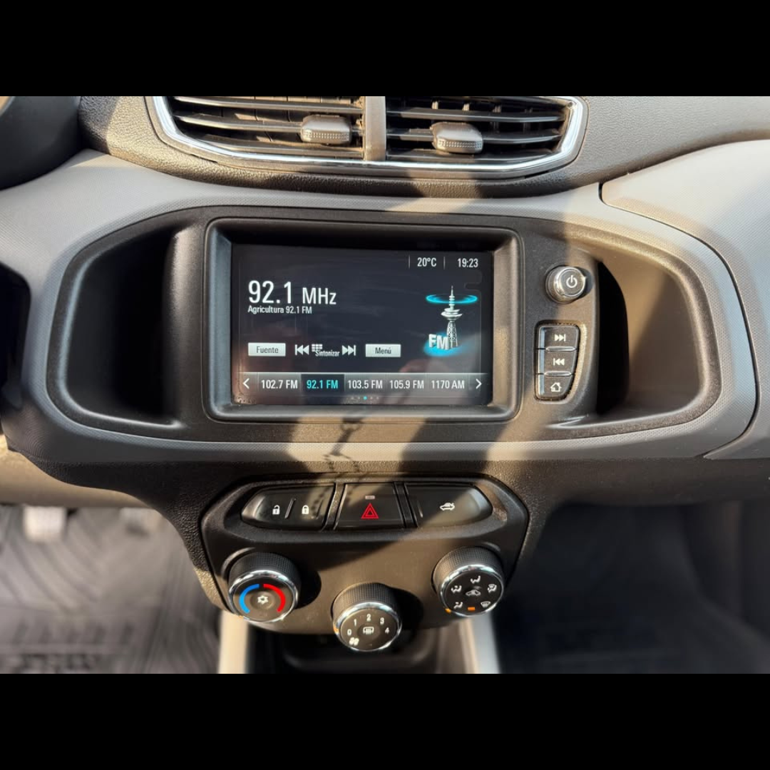 Onix Active - Año 2019 11