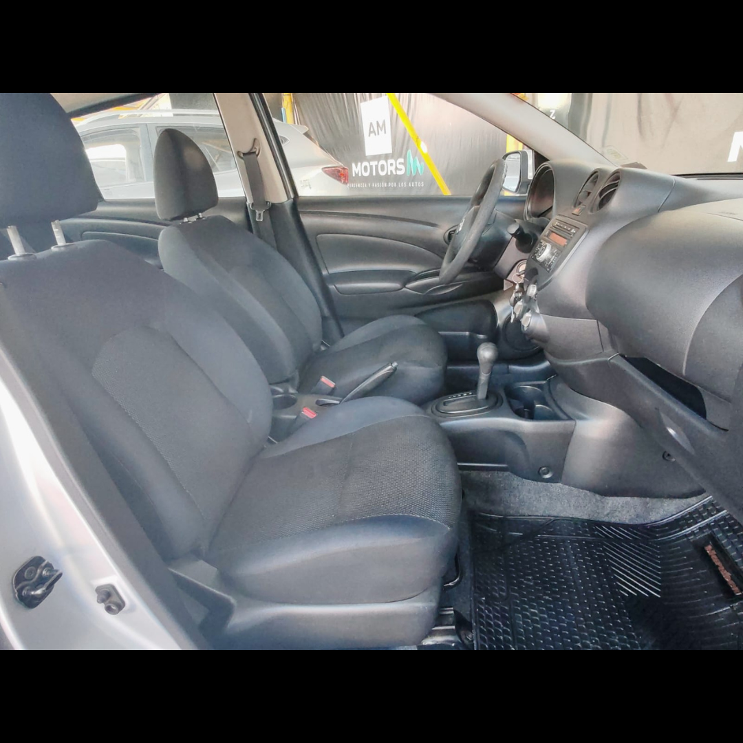 Versa - Año 2012 15