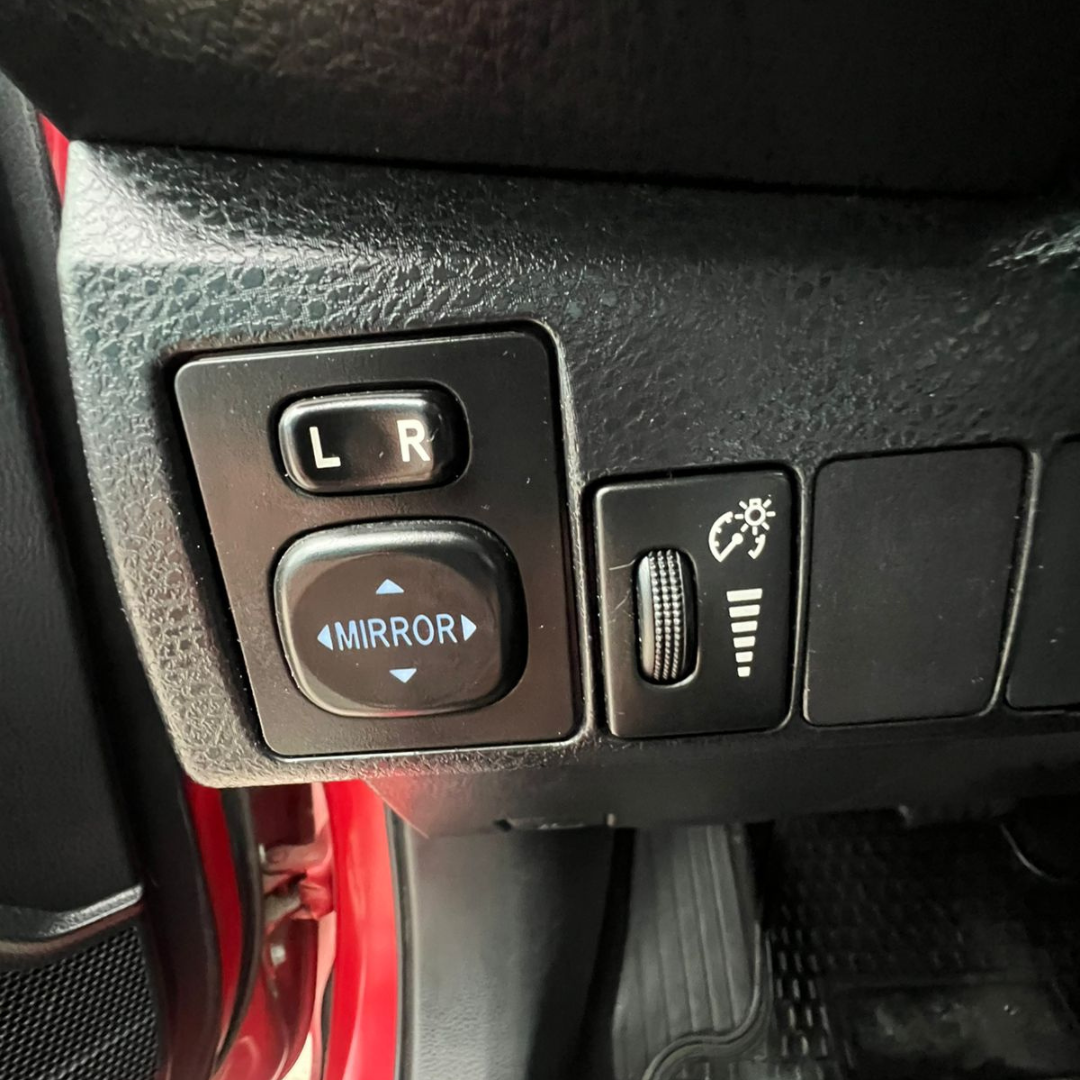 Corolla - Año 2015 13