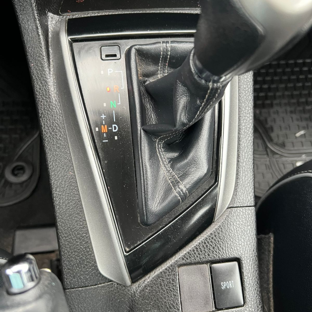 Corolla - Año 2015 15