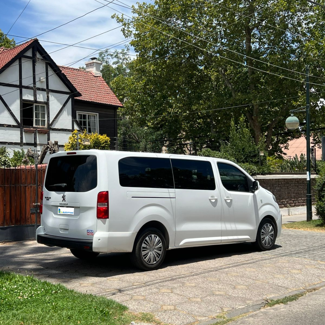 Traveller Business Blue HDI - Año 2022 4