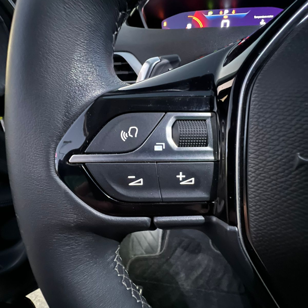 3008 Blue HDI - Año 2023 12